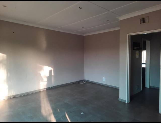 2 BEDROOM PROPERTY TO RENT IN ARCON PARK